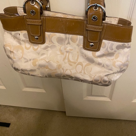 Coach Purse. Used - Picture 2 of 8